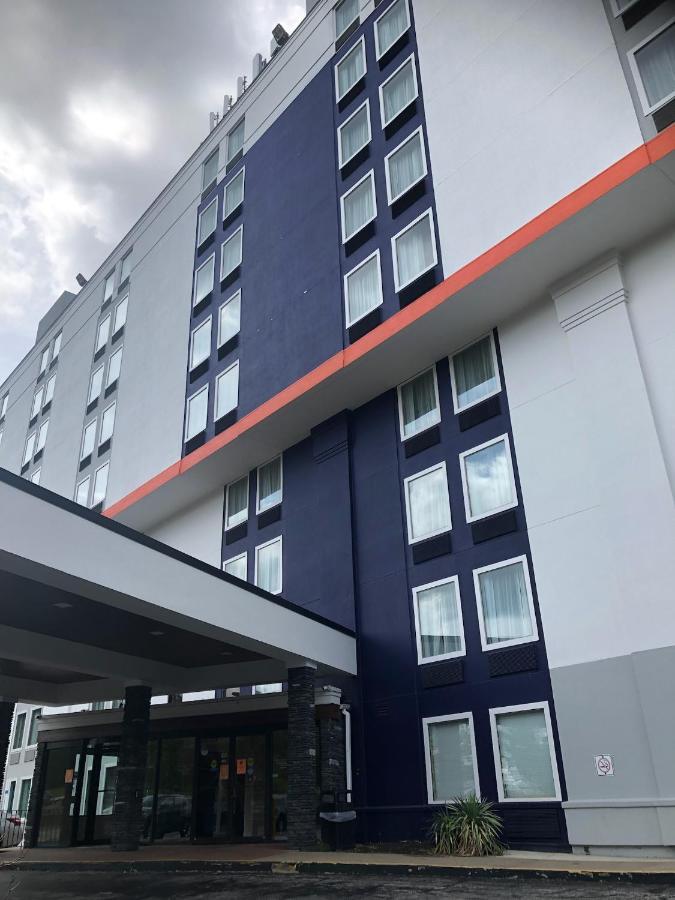 Comfort Inn & Suites Alexandria West Εξωτερικό φωτογραφία