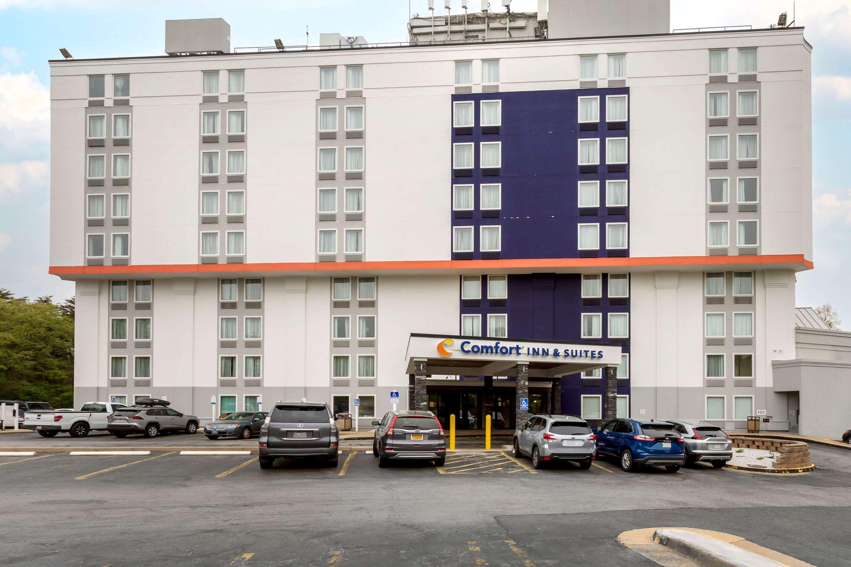 Comfort Inn & Suites Alexandria West Εξωτερικό φωτογραφία